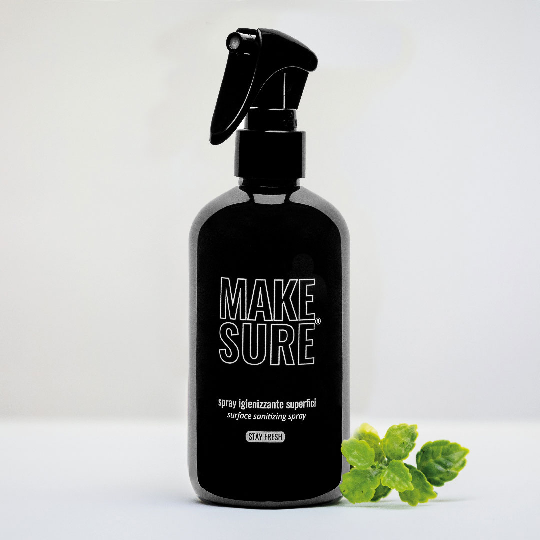 spray igienizzante superfici 300 ml black edition e profumato menta e lime stay fresh make-sure